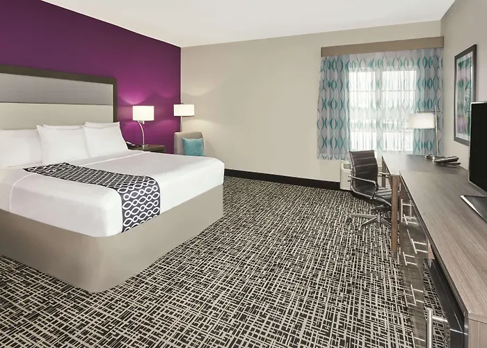 Hotel La Quinta By Wyndham Il 3*