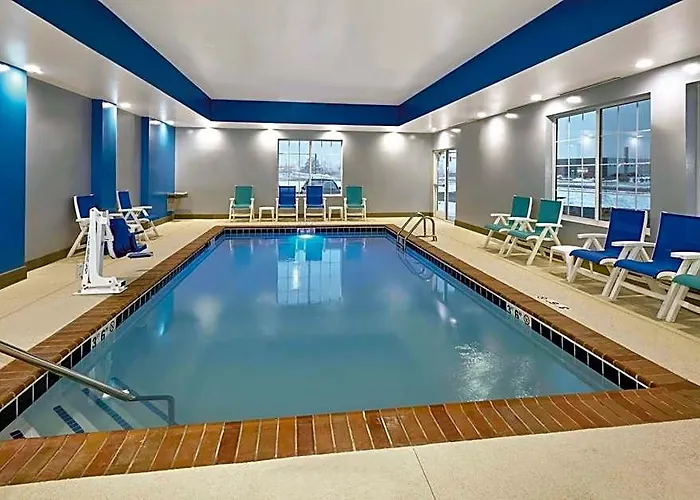 La Quinta By Wyndham Il Hotel 3*